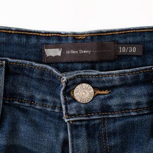 Levi's Hi Rise Skinny jeans 10/30